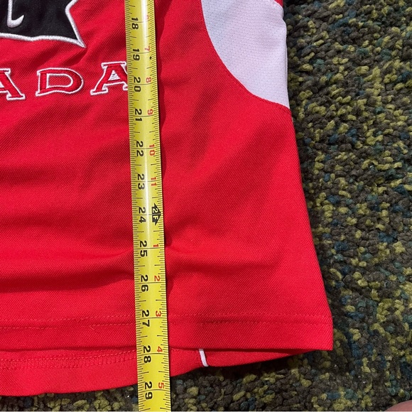 Sogo Team Canada Hockey Jersey (M) - Picture 10 of 11